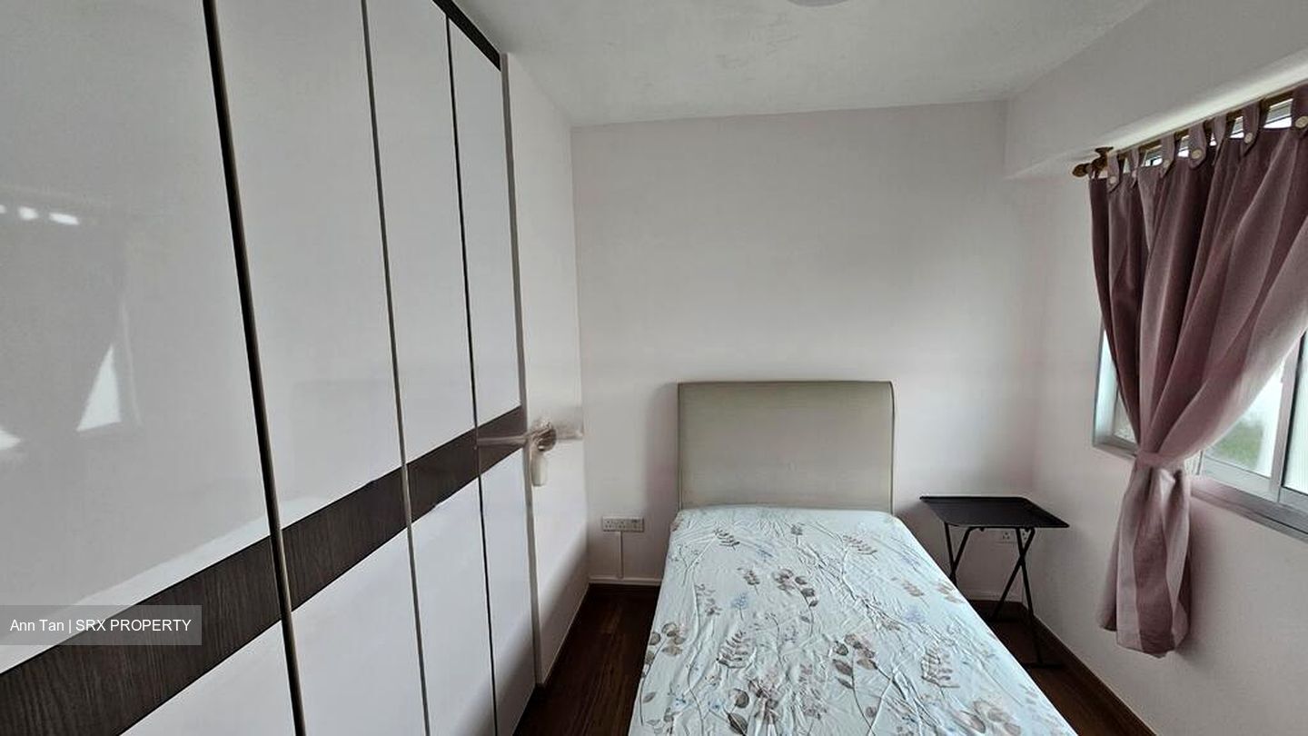 Blk 103B Eastcreek @ Canberra (Sembawang), HDB 2 Rooms #455615391